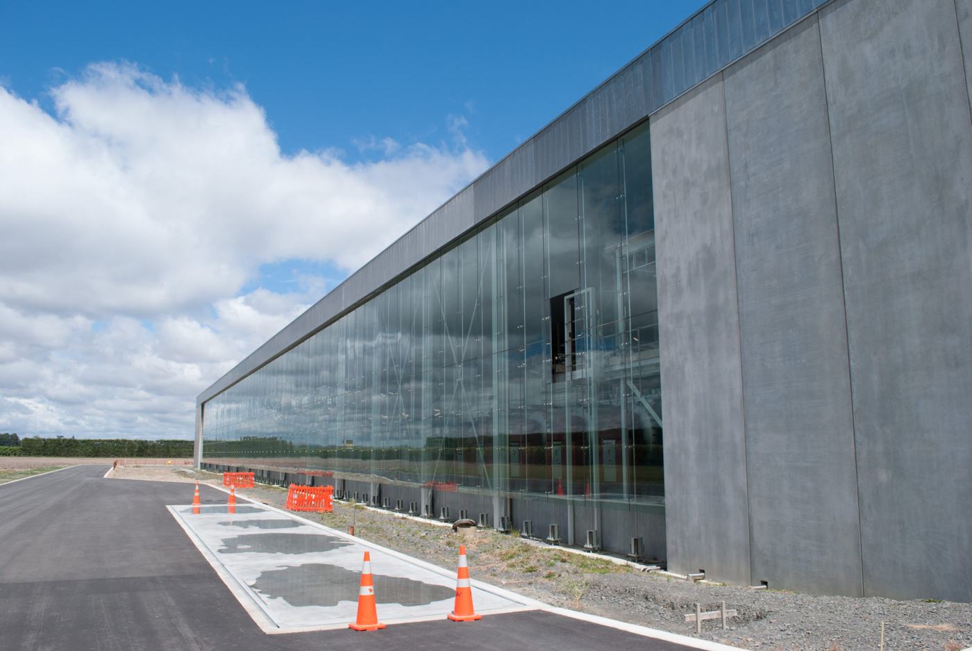 Delegat winery façade with long curved roof edge