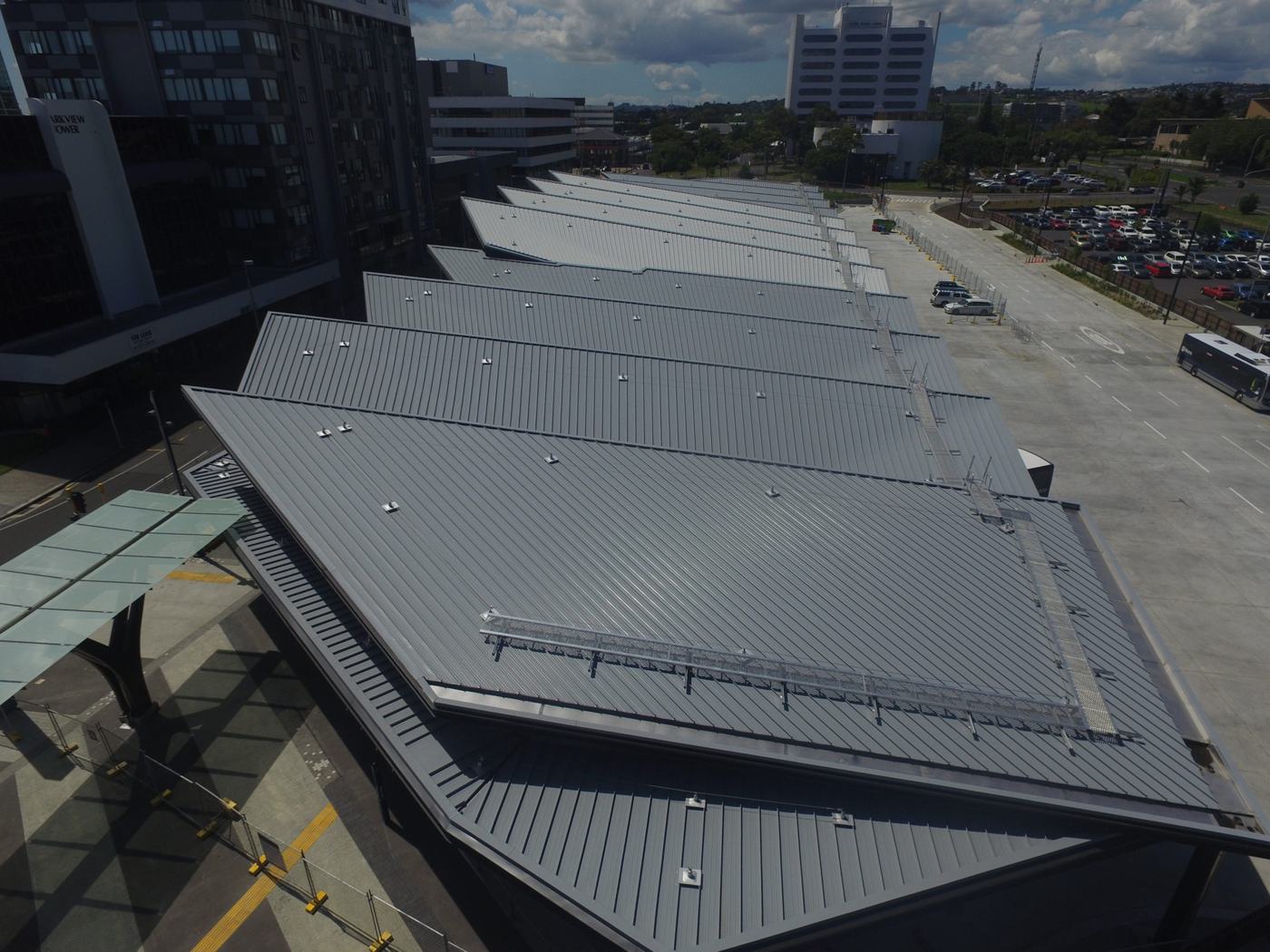 Tapered KingZip roof sheets at Manukau Bus Interchange